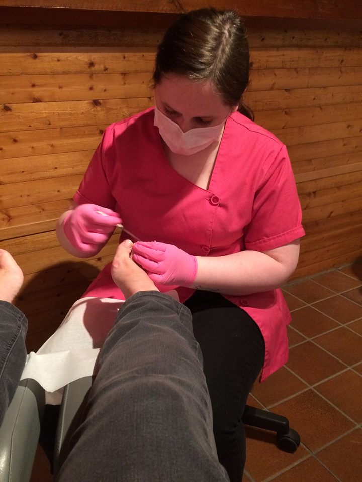 Pedicure Leigh Michele