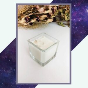 Silver Rune Crafts Youthful Bliss kleine vierkante raapzaadwas kaars