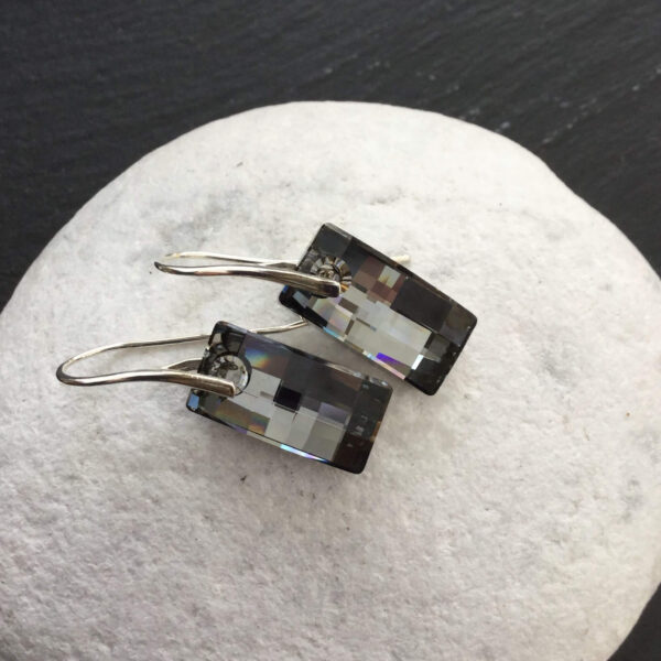 Swarovski kristallen oorhangers (zwart) - Afbeelding 2