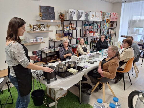 Workshop kaarsen maken - Afbeelding 10
