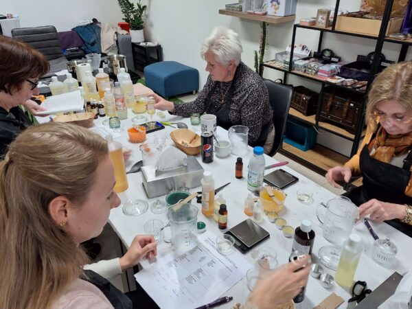 Workshop kaarsen maken - Afbeelding 6