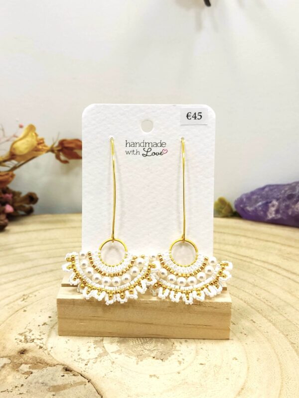 Halfronde Swarovski oorhangers gold