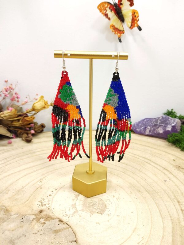 Franje oorhangers in abstract rood en blauw