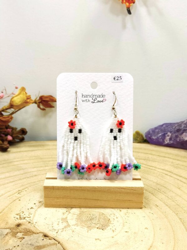 Franje oorhangers spookje met bloemen