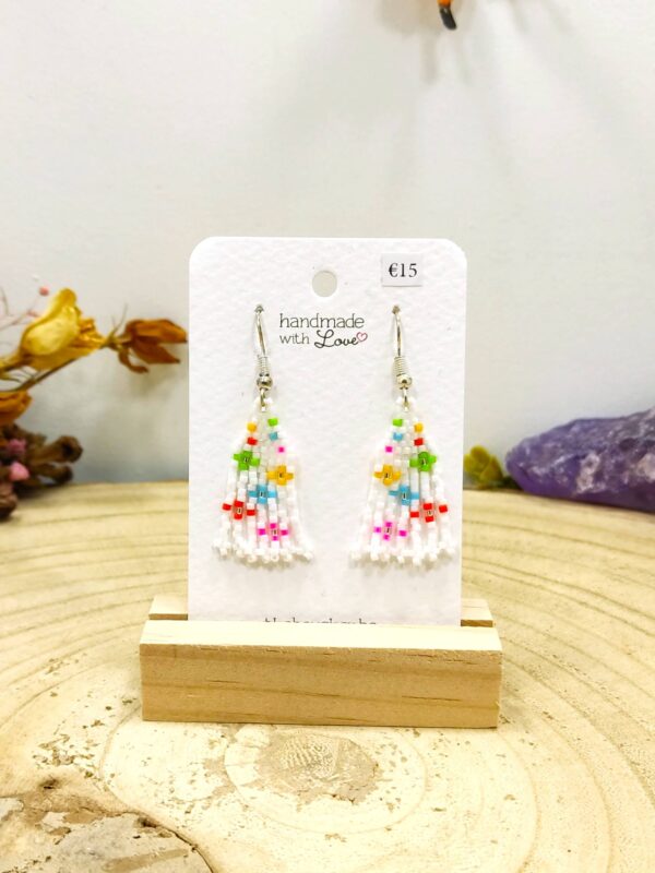 Franje oorhangers veelkleurige bloemen